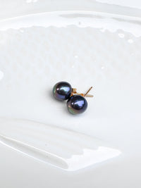 Forever Studs (8-8.5mm)