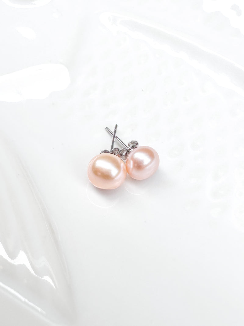 Forever Studs (8-8.5mm)
